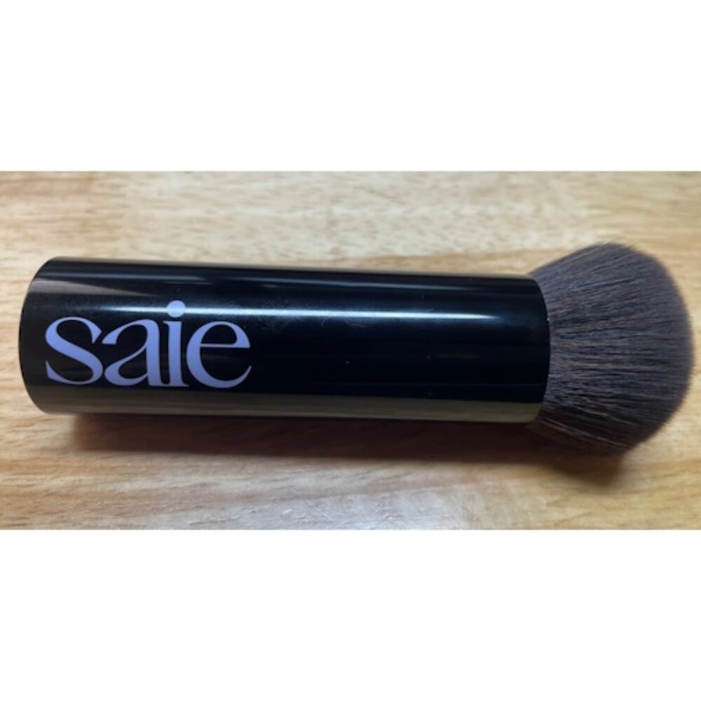 Saie Big Buffing Bronzer Brush